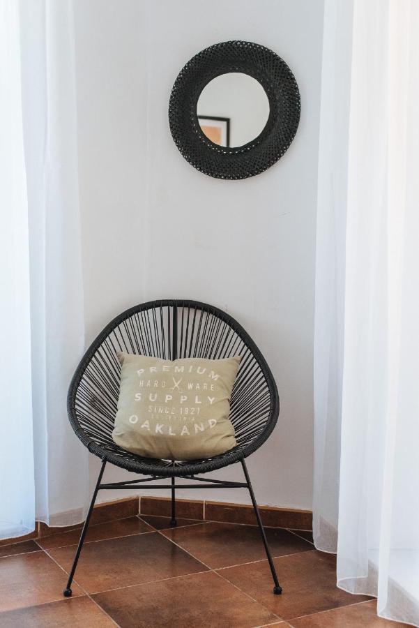Homeyseville- Bright Apartment At Santa Cruz 6 Pax, Parking Optional Eksteriør billede