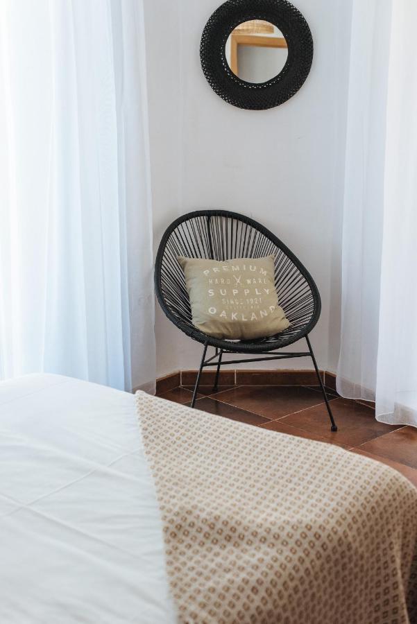 Homeyseville- Bright Apartment At Santa Cruz 6 Pax, Parking Optional Eksteriør billede